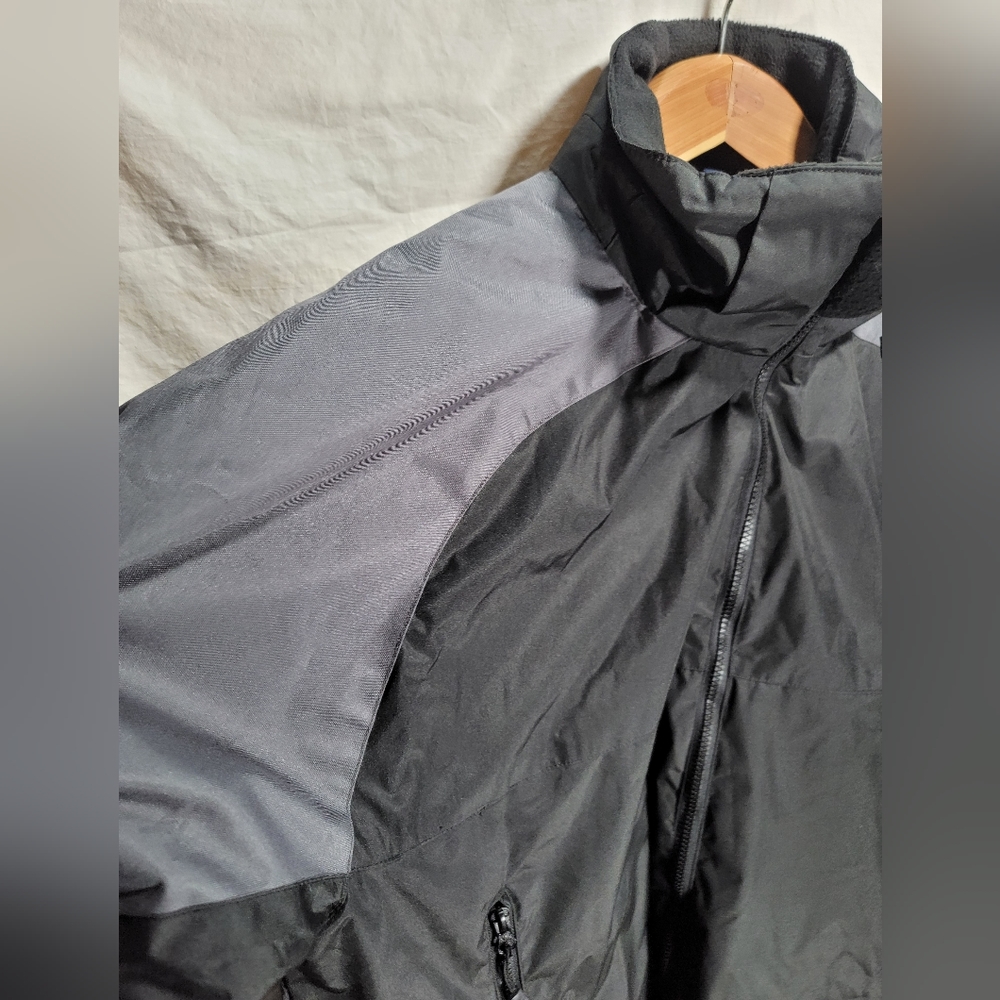 Chaps Large Reversible Double Zipper Insulated Gr… - image 4